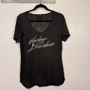 Harley-Davidson V neck Black Studded T Shirt Medium Tacoma WA Destination Biker